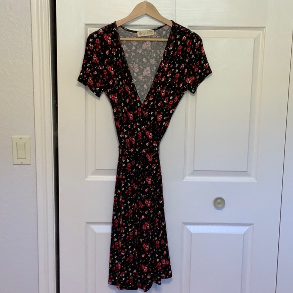Ethically made brand LA Relaxed gently worn dress made in Los Angeles.